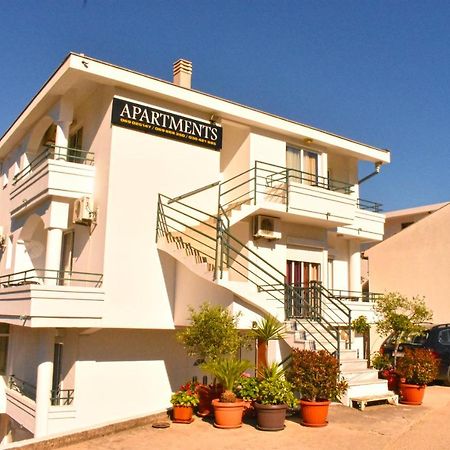 Apartments Hidri Ulcinj Bagian luar foto