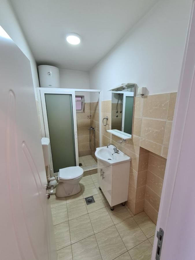 Apartments Hidri Ulcinj Bagian luar foto