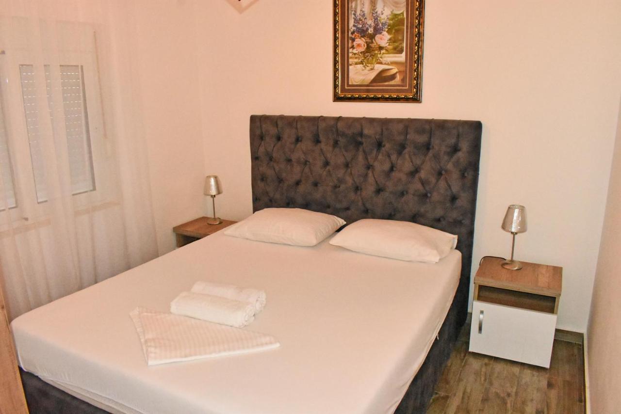 Apartments Hidri Ulcinj Bagian luar foto