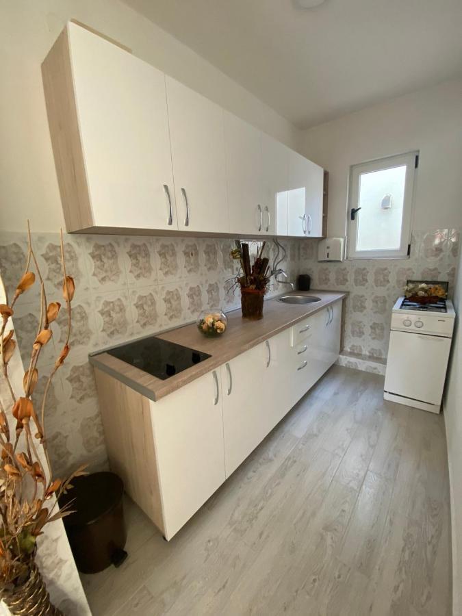 Apartments Hidri Ulcinj Bagian luar foto