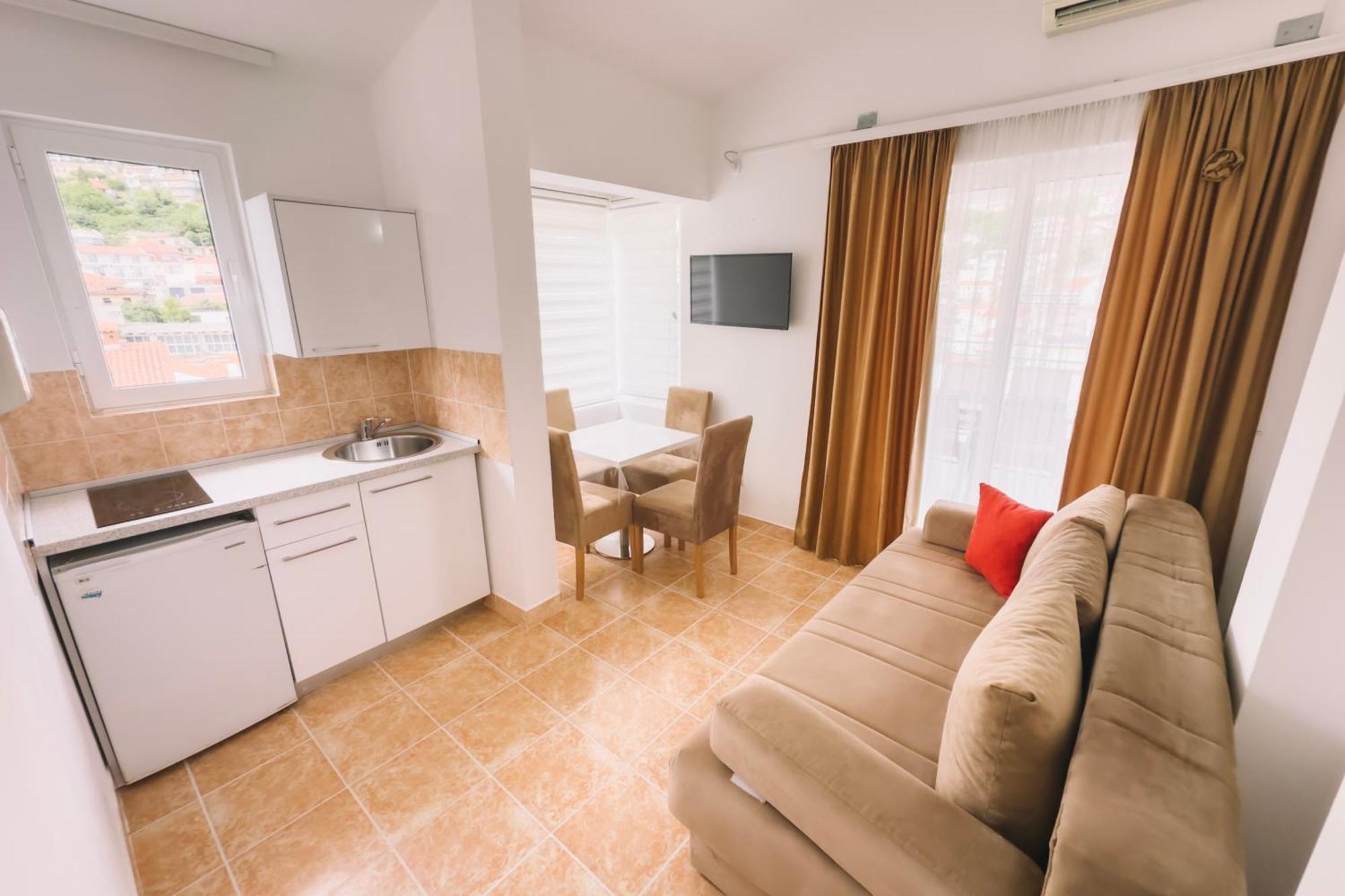 Apartments Hidri Ulcinj Ruang foto